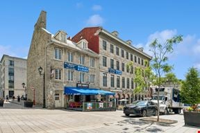 425-431 Place Jacques-Cartier