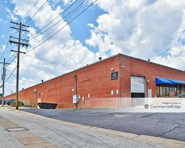 Paraquad Center