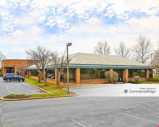 Lehigh Valley Corporate Center - 1685 Valley Center Pkwy