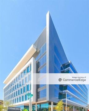 Novus Innovation Corridor - 777 Tower