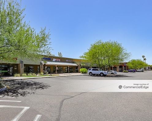 Thunderbird Plaza