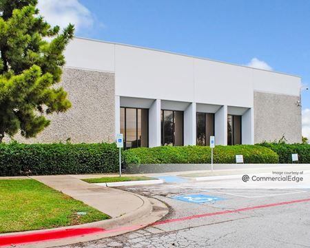 Photo of commercial space at 10710 Sanden Drive in Dallas