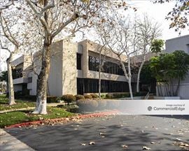 1601 Newport Plaza