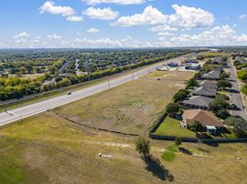 2 N Hewitt Dr