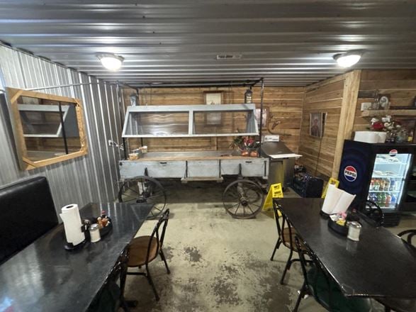 Turnkey Restaurant in Arcola, MO for Sale