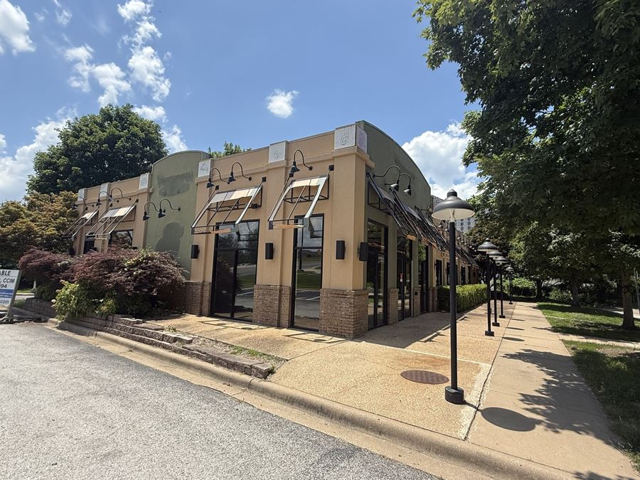 RESTAURANT FOR SALE OR LEASE IN BRANSON