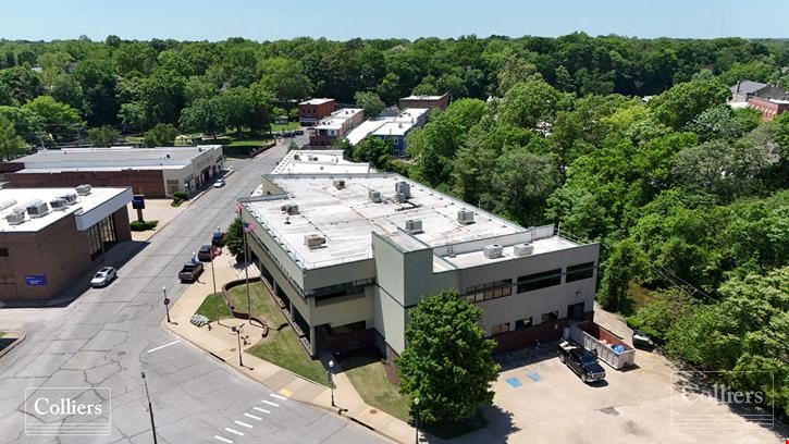 305 E Main Street, Siloam Springs, AR