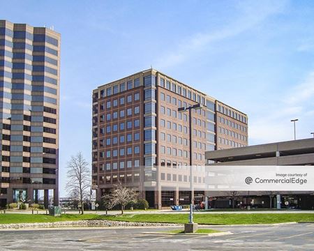 Office space for Rent at 2 Lincoln Center in Oakbrook Terrace