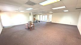 6235 N. Fresno St