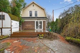 317 NE Sacramento St, Portland, OR 97212