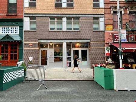 Retail space for Rent at 176 Mulberry St in New York
