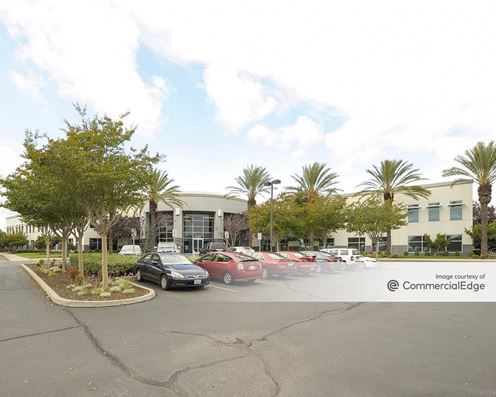 Arena Corporate Center - 2101 Arena Blvd