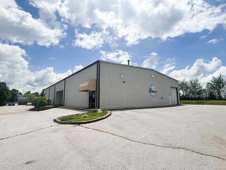 Photo of commercial space at 1020 Hawk's Perch in Nixa