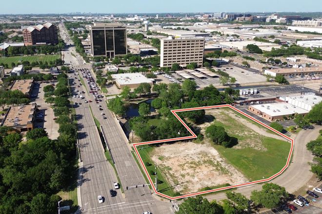±2.3 AC | FARMERS BRANCH