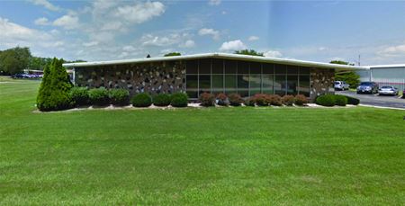 Commercial space for Rent at 1609 Detweiller Dr. in Peoria