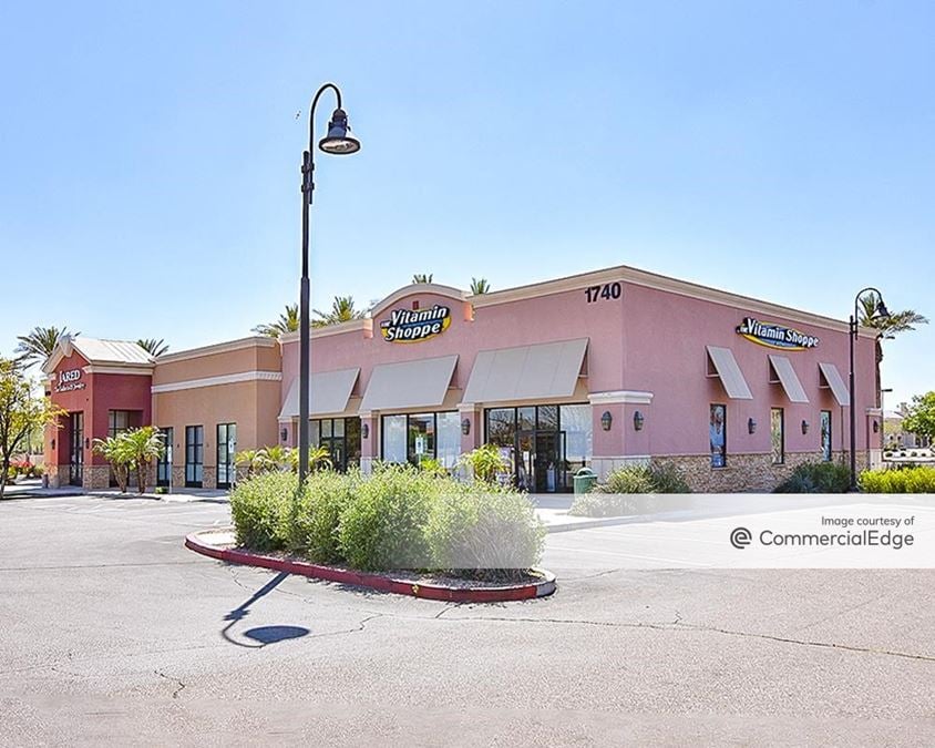 Village Square at Dana Park 1652 South Val Vista Drive, Mesa, AZ
