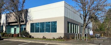 For Sublease > 14,867 SF at Minthorn Business Center - Milwaukie