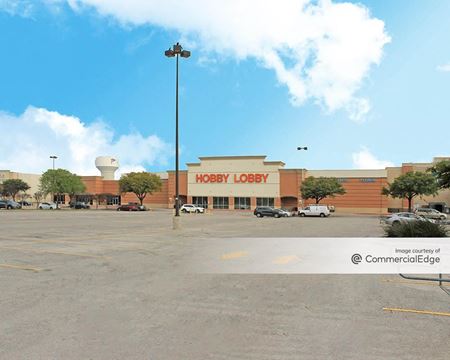 Retail space for Rent at 130 Sundance Pkwy in Round Rock
