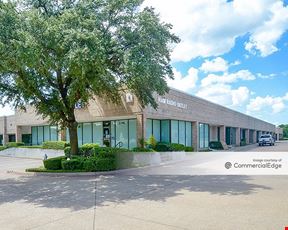 Parkway Point - Building 100