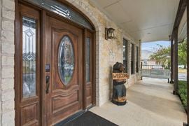 For Sale +/- 1,760 SF Professional Office