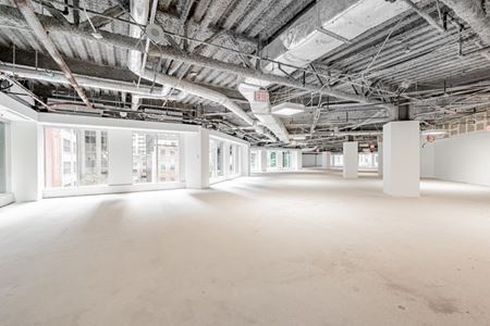 300 Galerie de photos de l'espace 3