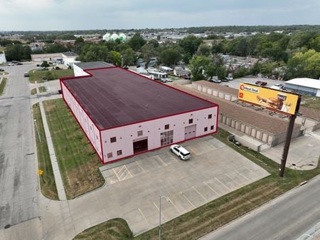 Photo of commercial space at 2600 Kimco Dr in Lincoln