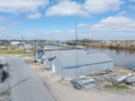 Seafood Processing Plant & Ice Plant