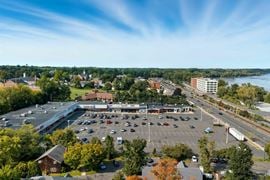 Dexter Plaza