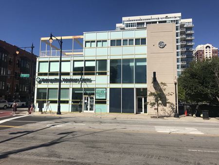 1556 S Michigan Ave - Chicago