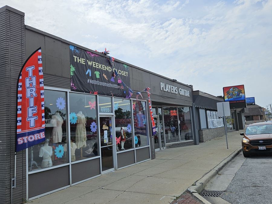 Worth Avenue Plaza