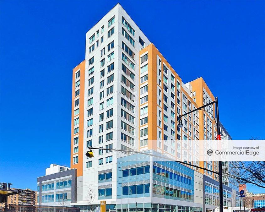 Flushing Commons Office Building 13635 39th Avenue Office Building