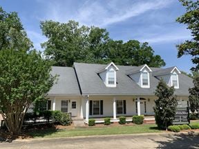 525 Thomastown Ln