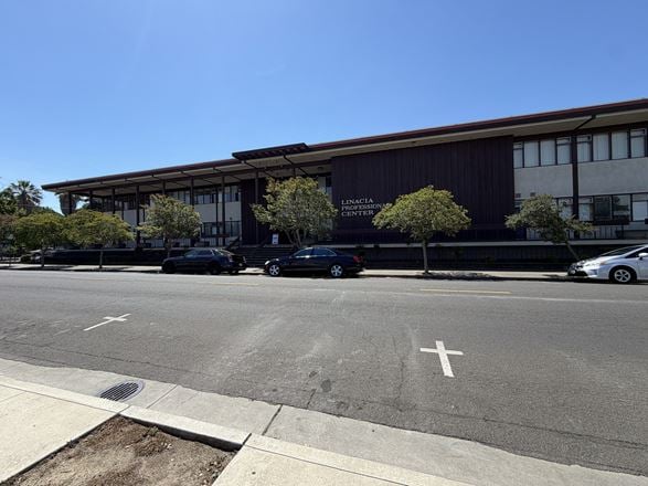 Linacacia Professional Center