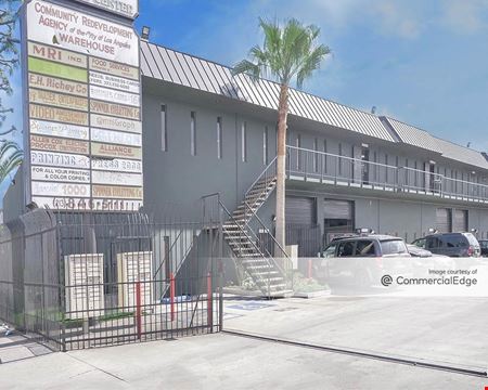 Industrial space for Rent at 150 West Slauson Avenue in Los Angeles