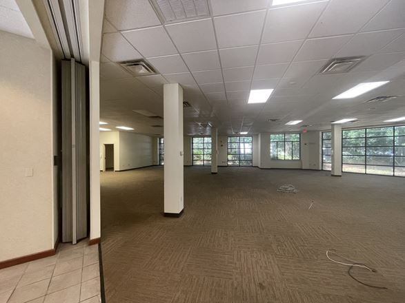Office/ Medical Building Fronting Hwy 278