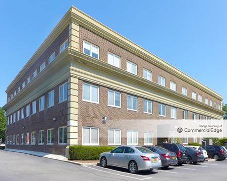 Photo of commercial space at 390 North Broadway in Jericho