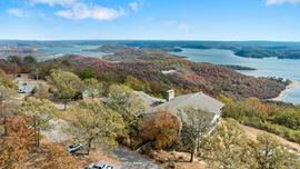 Whitney Mountain Lodge