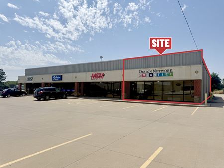 Retail space for Rent at 1927 S. West St. in Wichita