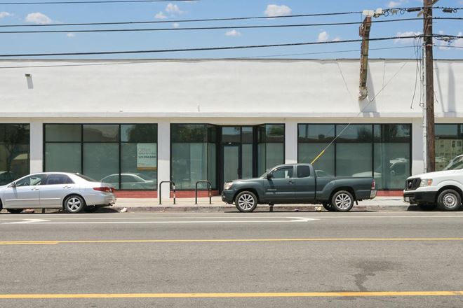 4507-4515 W Adams Blvd