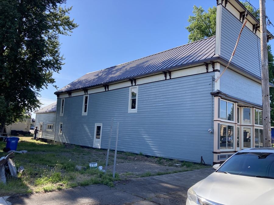 189 N 2nd Ave