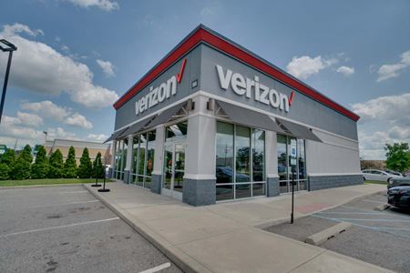 4.5% Cap I Single Tenant Net Leased Verizon I Walmart Out Parcel I La Porte, IN - Laporte