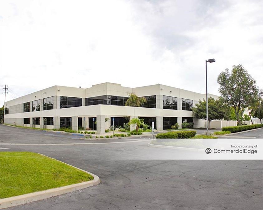 La Mirada Corporate Center
