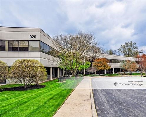 Union Meeting Corporate Center - 910 & 920 Harvest Drive