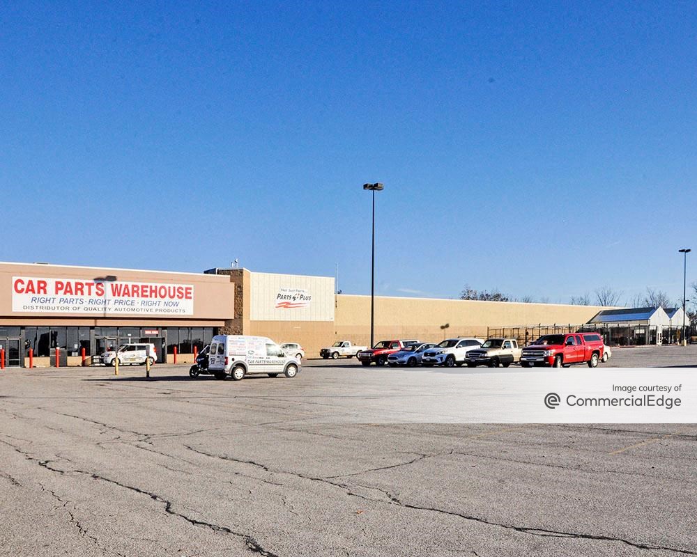 149 Midway Blvd, Elyria, OH | Retail 