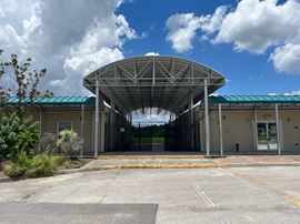 3.29 AC, Includes 33,950 SF Waterfront Bldg. Zoned IPD-2