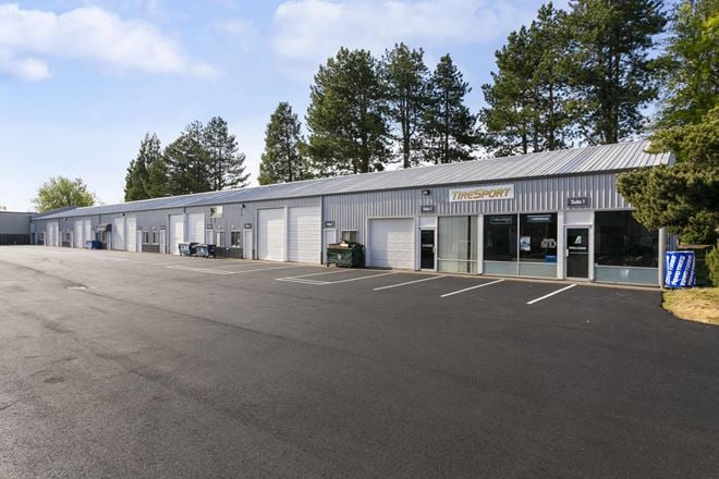 1120-1130 Bailey Hill Rd. Eugene