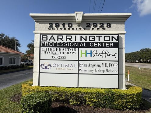 SUPER WELL LOCATED OFFICE SUITE ON UNIVERSITY PKWY.