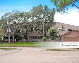 The Glenn Lakes Professional Building