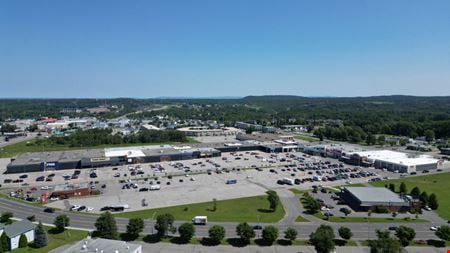 Retail space for Rent at 705 avenue du Pont Nord in Alma