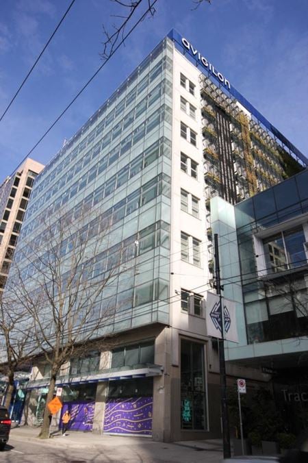 555 Robson Street